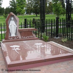 MonuBench - WCM 046 MonuBench - WCM 046