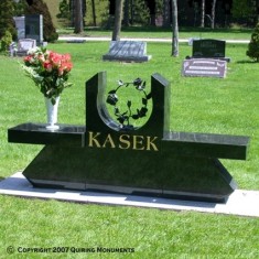 MonuBench - WCM 035 MonuBench - WCM 035