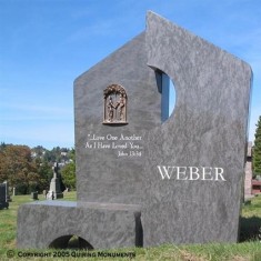 MonuBench - WCM 029 MonuBench - WCM 029